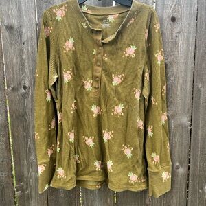 Aerie  XL thermal henley floral EUC